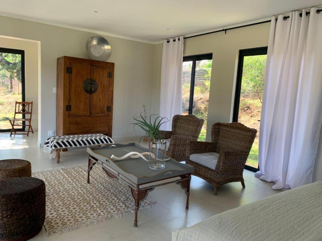 Crocodile Sands River Lodge Mbombela Eksteriør bilde